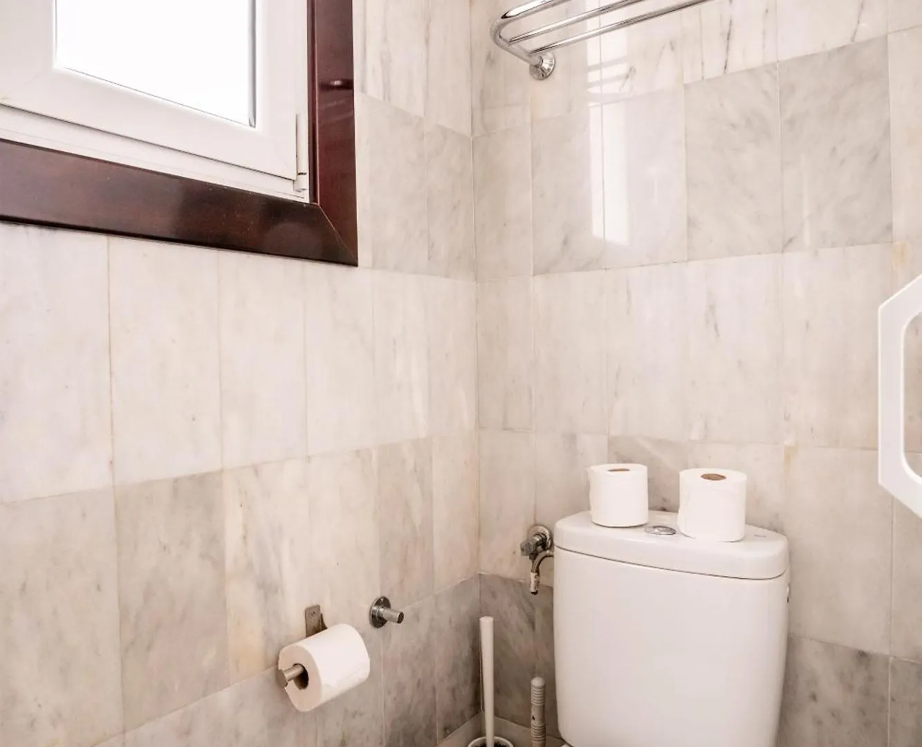 Huge And Modern 4 Bedroom Apartment Next To Paseo De Gracia Barcelona 0*,